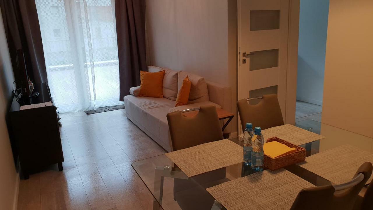 Apartament Nad Odra Z Tarasem ヴロツワフ エクステリア 写真